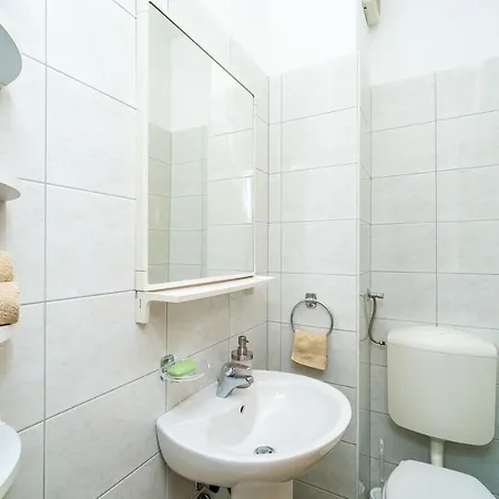 Down Town - Centre Lägenhet